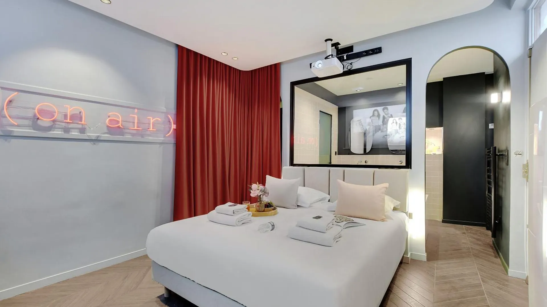 Magnifique 2p Avec Jacuzzi Et Cinema